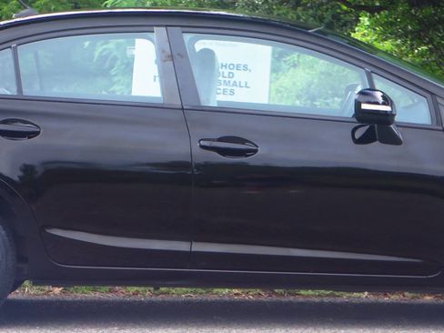 Used 2013 Honda Civic Hybrid Sedan image 39