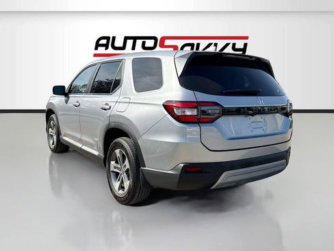 Used 2024 Honda Pilot EX-L image 5