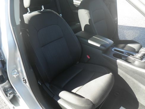 Used 2024 Nissan Altima 2.5 S image 24