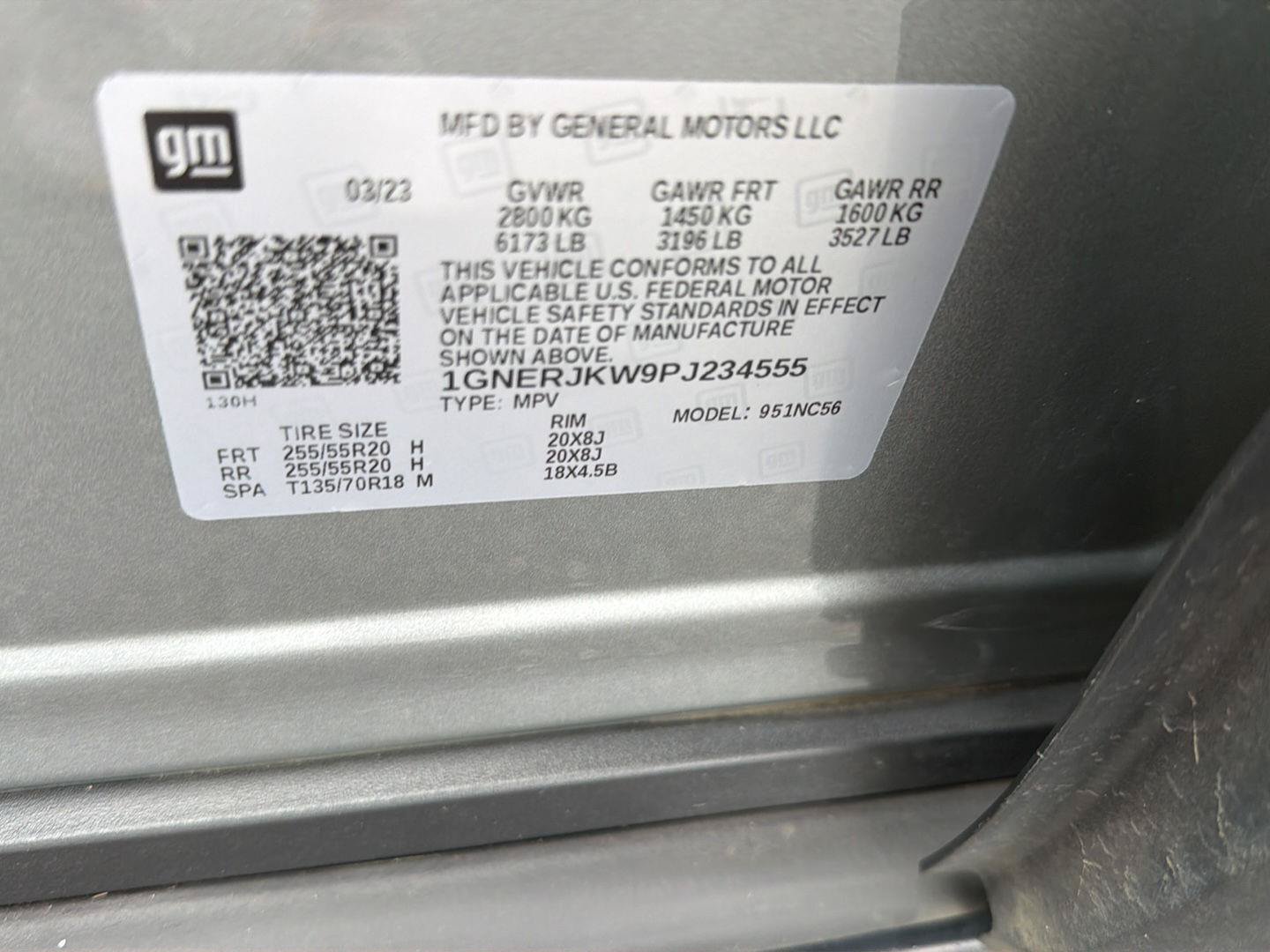 Used 2023 Chevrolet Traverse RS w/ LPO, Floor Liner Package FWD image 42