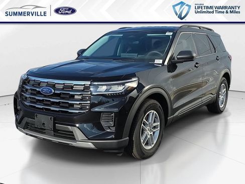 New 2026 Ford Explorer Active RWD image 9