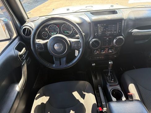 Used 2016 Jeep Wrangler Unlimited Sport w/ Quick Order Package 24S AWD/4WD image 20