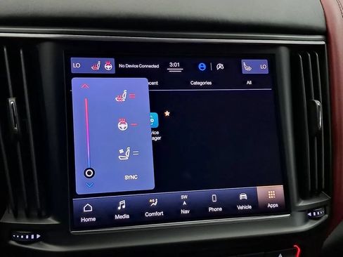 Used 2021 Maserati Levante S AWD/4WD image 17