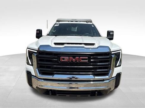 New 2026 GMC Sierra 3500 Pro w/ Convenience Package AWD/4WD image 2