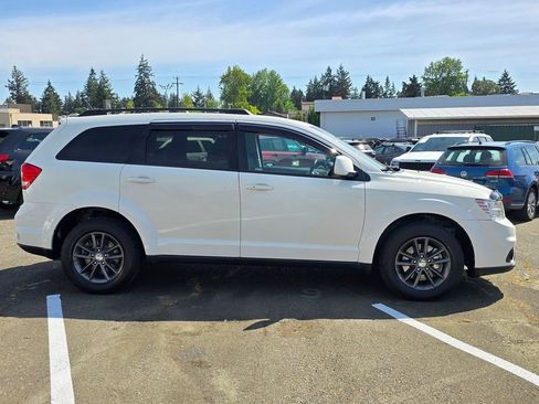 Used 2015 Dodge Journey SXT w/ Flexible Seating Group AWD/4WD image 9