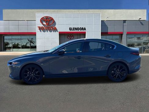 Used 2023 MAZDA MAZDA3 s image 6