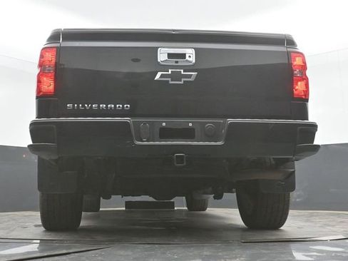 Used 2017 Chevrolet Silverado 1500 Custom w/ Custom Convenience Package AWD/4WD image 41