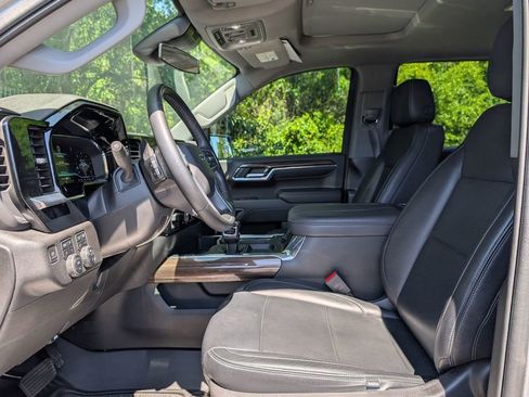Used 2024 Chevrolet Silverado 1500 RST w/ All Star Edition Plus AWD/4WD image 14