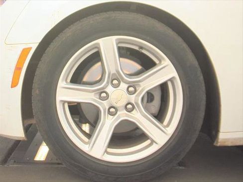Used 2023 Chevrolet Camaro LT RWD image 26
