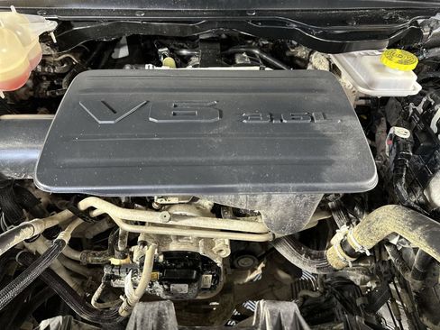 Used 2025 RAM 1500 Lone Star AWD/4WD image 27