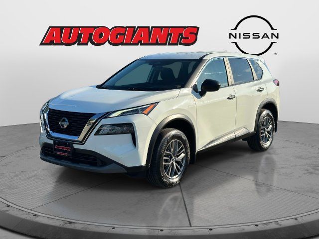 Used 2023 Nissan Rogue S AWD/4WD image 7