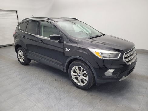 Used 2018 Ford Escape SE image 11