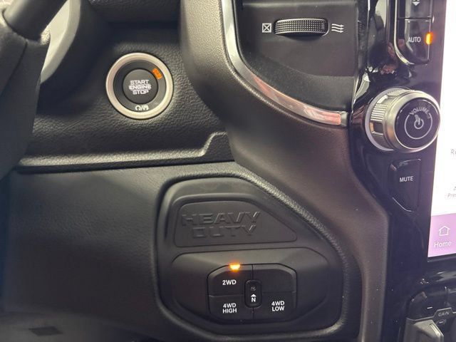 New 2026 RAM 3500 Laramie w/ Night Edition AWD/4WD image 31