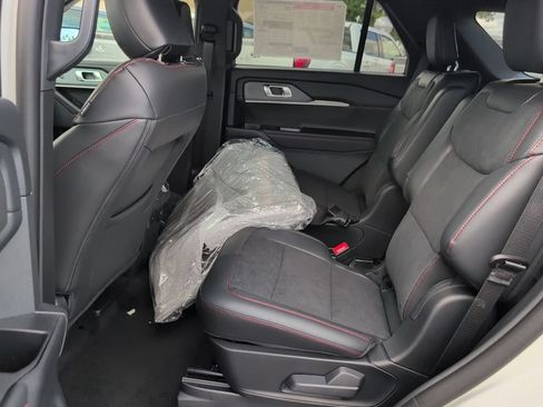 New 2026 Ford Explorer ST AWD/4WD image 12