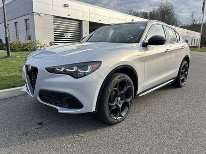 New 2026 Alfa Romeo Stelvio Sprint w/ Convenience Package