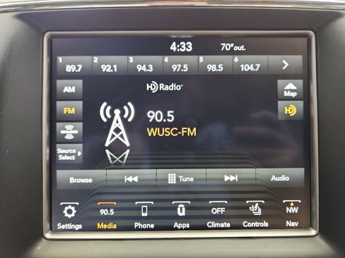 Used 2018 Jeep Grand Cherokee Overland image 18