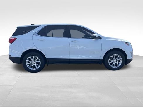 Used 2020 Chevrolet Equinox LT AWD/4WD image 12