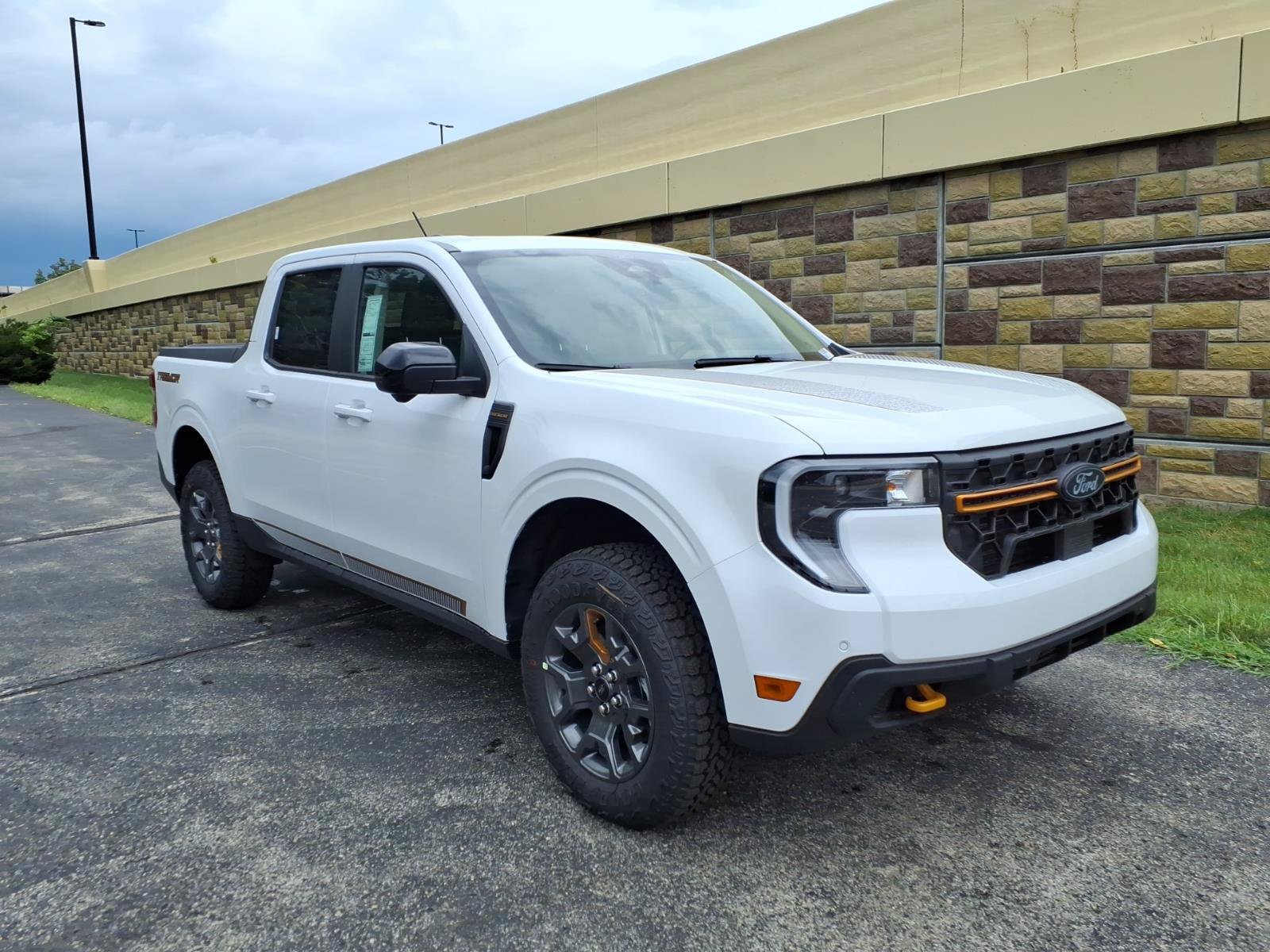 New 2026 Ford Maverick Tremor AWD/4WD image 2