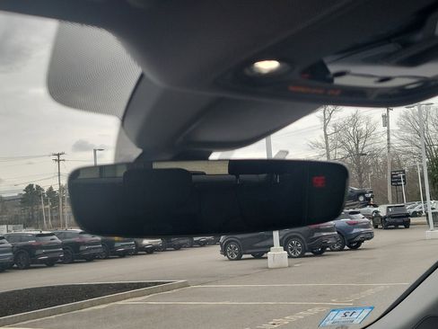 Used 2024 Audi Q5 2.0T Prestige w/ Prestige Package image 27