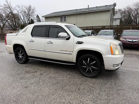 Used 2007 Cadillac Escalade EXT w/ Climate Package image 11