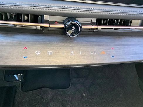 Certified 2025 Nissan Ariya AWD image 15