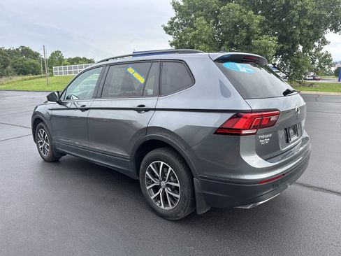 Used 2021 Volkswagen Tiguan S FWD image 19