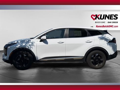 Used 2026 Kia Sportage LX FWD image 6