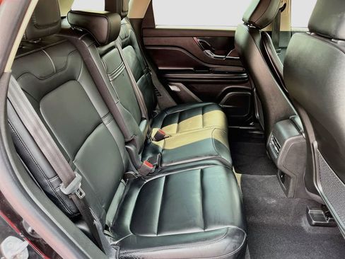 Used 2026 Lincoln Corsair Premiere AWD/4WD image 27