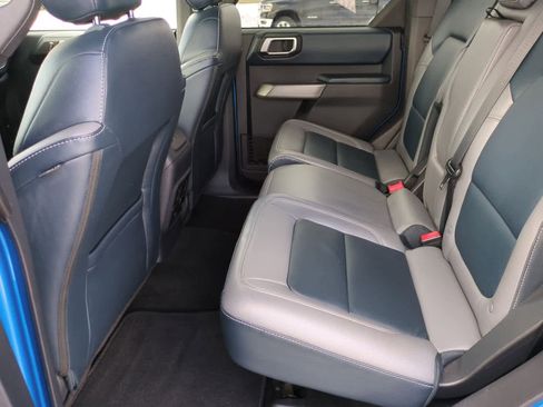 Used 2022 Ford Bronco Outer Banks image 19