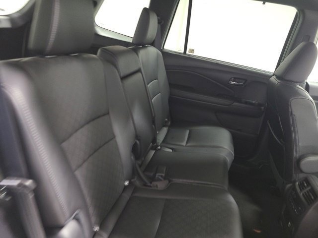Used 2019 Honda Passport Touring image 16
