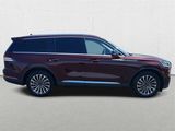 Used 2022 Lincoln Aviator Reserve w/ Elements Package Plus image 4