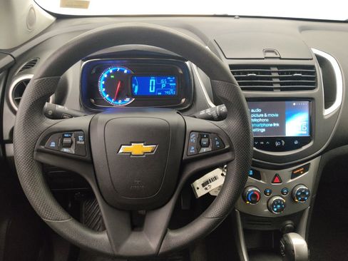 Used 2016 Chevrolet Trax LT FWD image 22