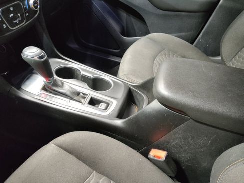 Used 2019 Chevrolet Equinox LT FWD image 26