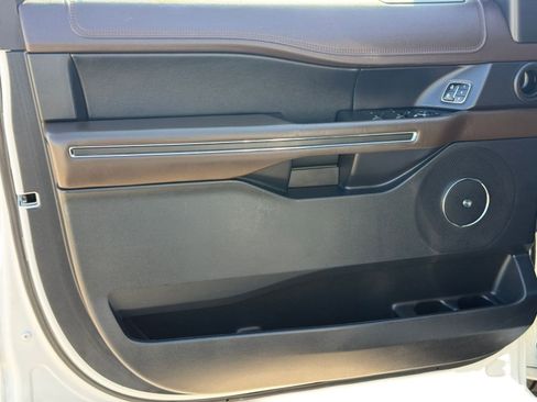 Certified 2020 Ford Expedition King Ranch image 23