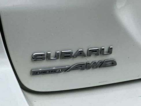 Certified 2024 Subaru Crosstrek 2.0i Premium image 18