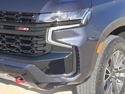 Used 2023 Chevrolet Tahoe Z71 w/ Luxury Package image 9