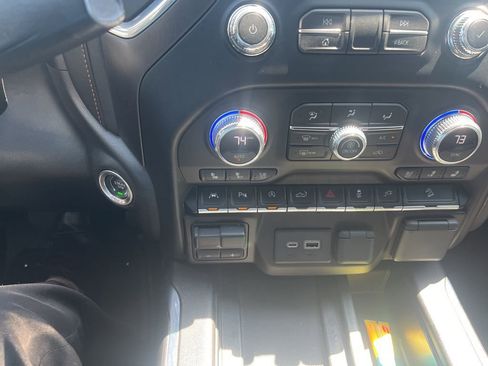 Used 2021 GMC Sierra 1500 AT4 w/ AT4 Value Package image 15