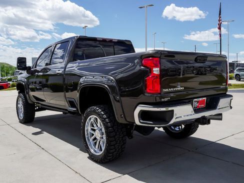 Used 2020 Chevrolet Silverado 3500 LTZ w/ LTZ Premium Package AWD/4WD image 6