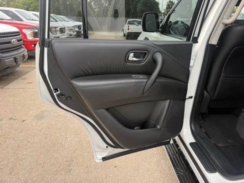 Used 2023 Nissan Armada SV RWD image 15