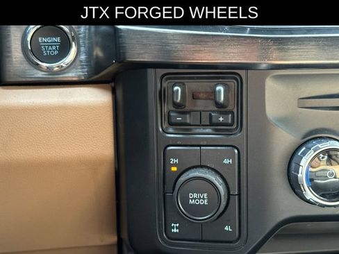 Used 2024 Ford F350 Lariat w/ Lariat Ultimate Package AWD/4WD image 26