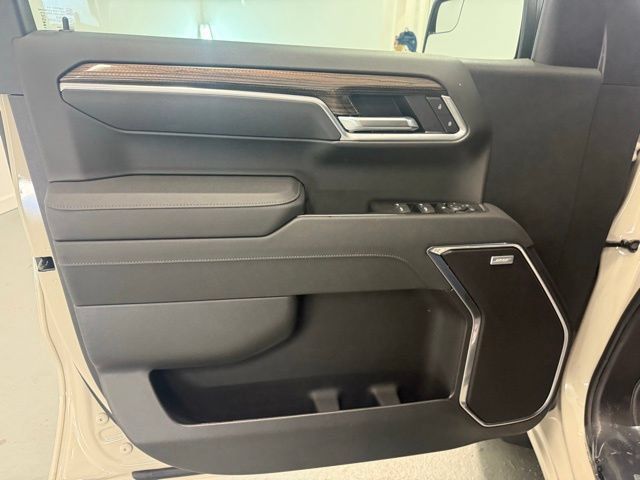New 2026 Chevrolet Silverado 1500 RST AWD/4WD image 13