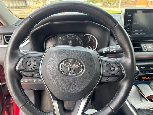 Used 2019 Toyota RAV4 Adventure w/ Cold Weather Package AWD/4WD image 10
