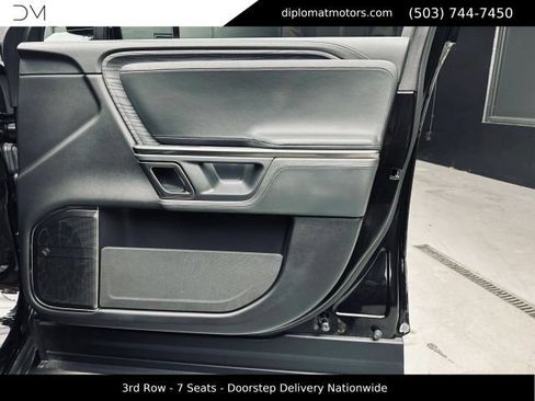 Used 2024 Rivian R1S Adventure AWD/4WD image 31