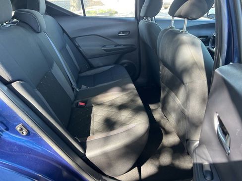 Used 2020 Nissan Kicks SV image 14