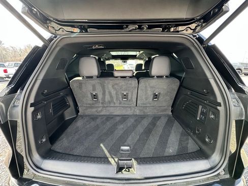 Used 2025 Chevrolet Traverse RS w/ LPO, Floor Liner Package image 19