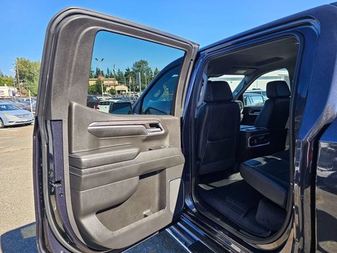 Used 2022 Chevrolet Silverado 1500 LTZ AWD/4WD image 15