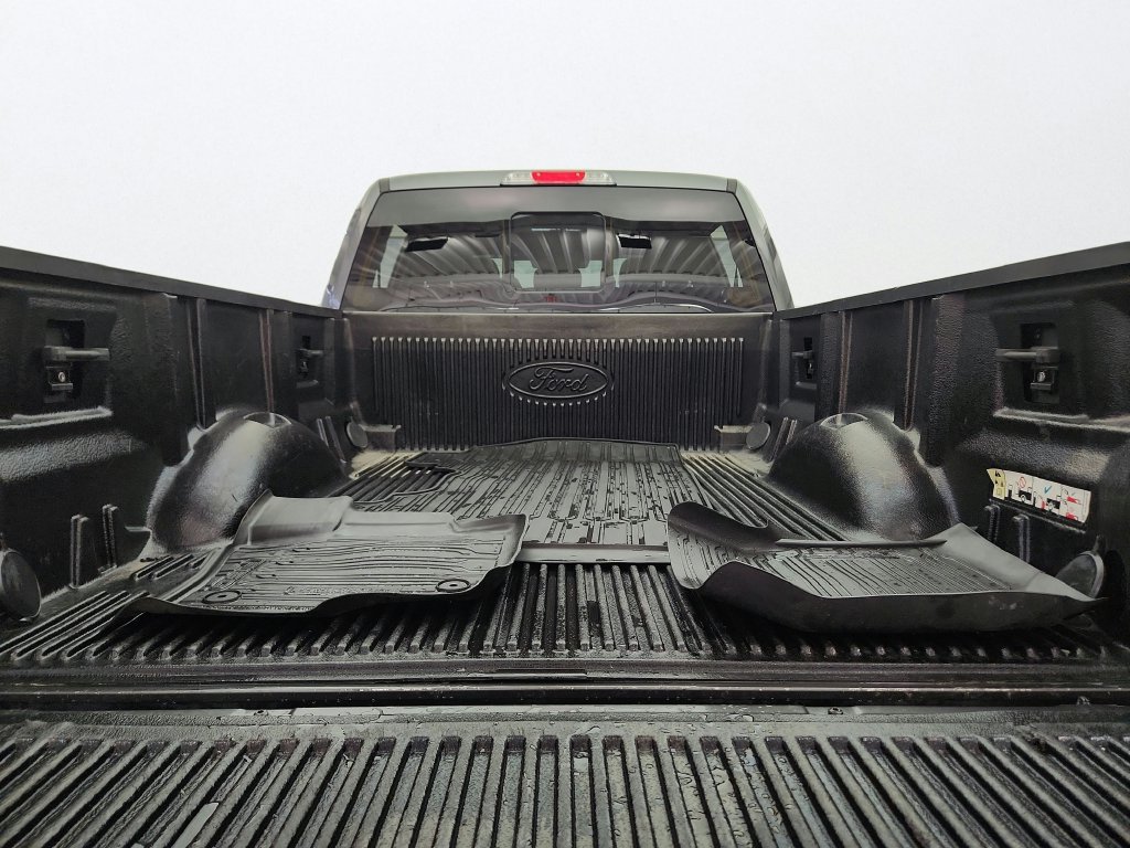 Used 2019 Ford F150 Lariat w/ Equipment Group 502A Luxury AWD/4WD image 34