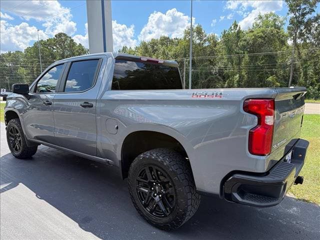 Used 2021 Chevrolet Silverado 1500 LT Trail Boss w/ Bed Protection Package AWD/4WD image 3