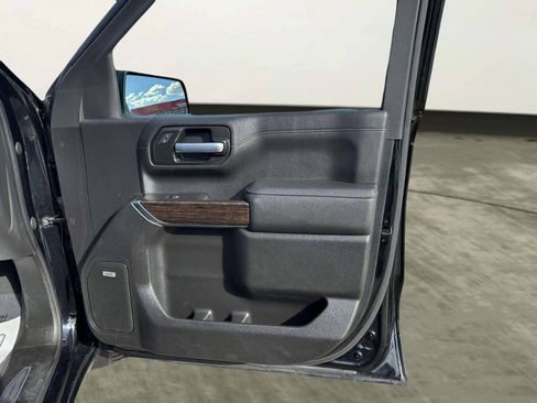Used 2021 GMC Sierra 1500 Elevation w/ Preferred Package AWD/4WD image 24