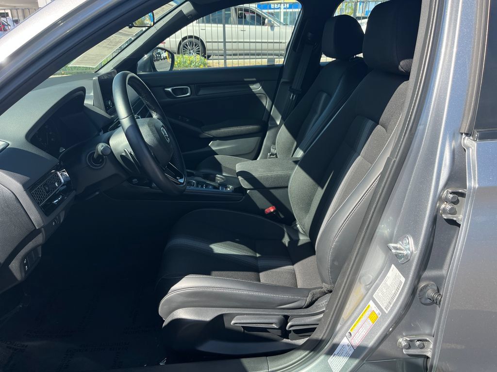 Used 2023 Honda Civic Sport image 10